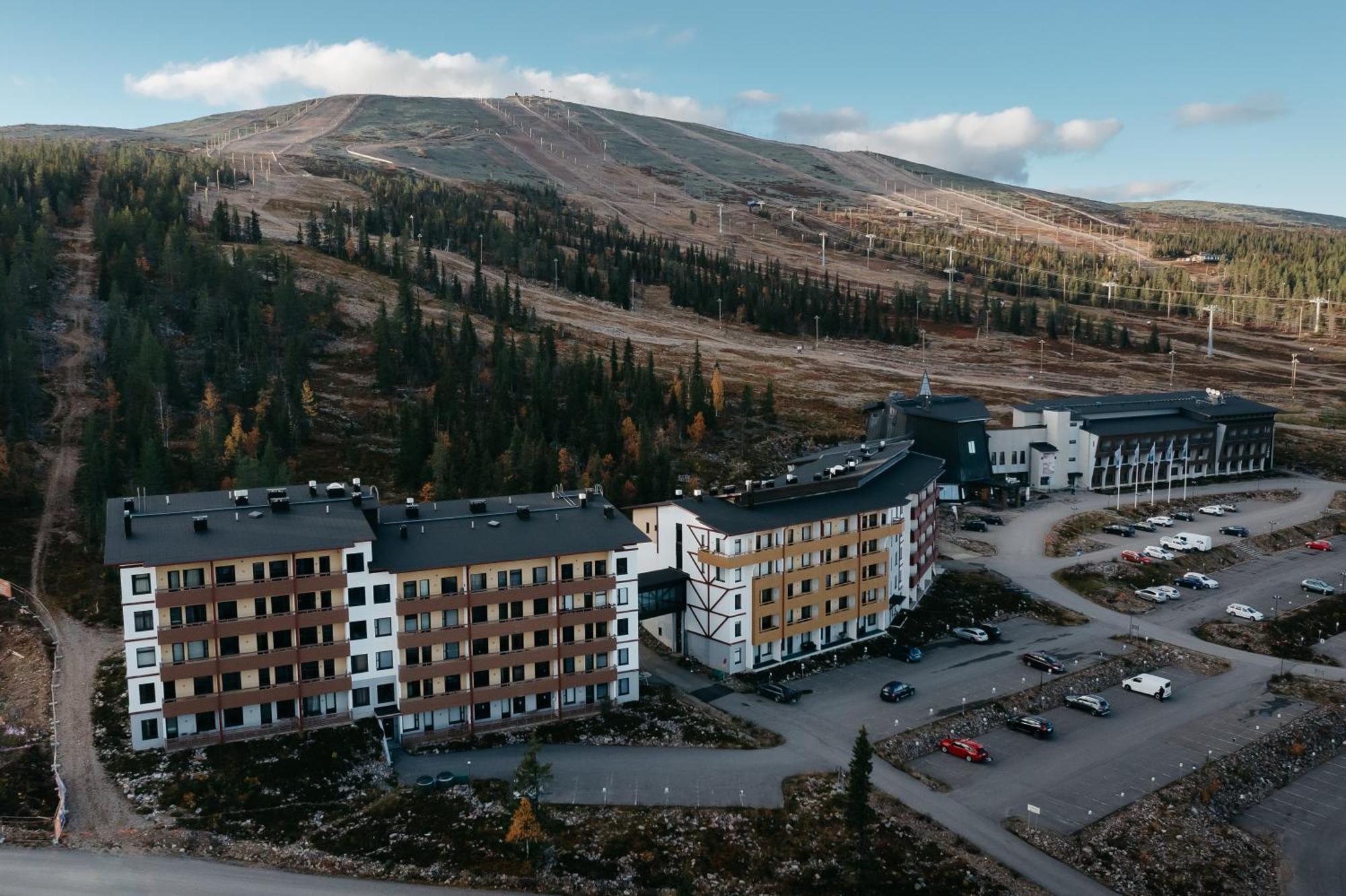 Lapland Hotels Saaga Yllasjarvi Exterior photo