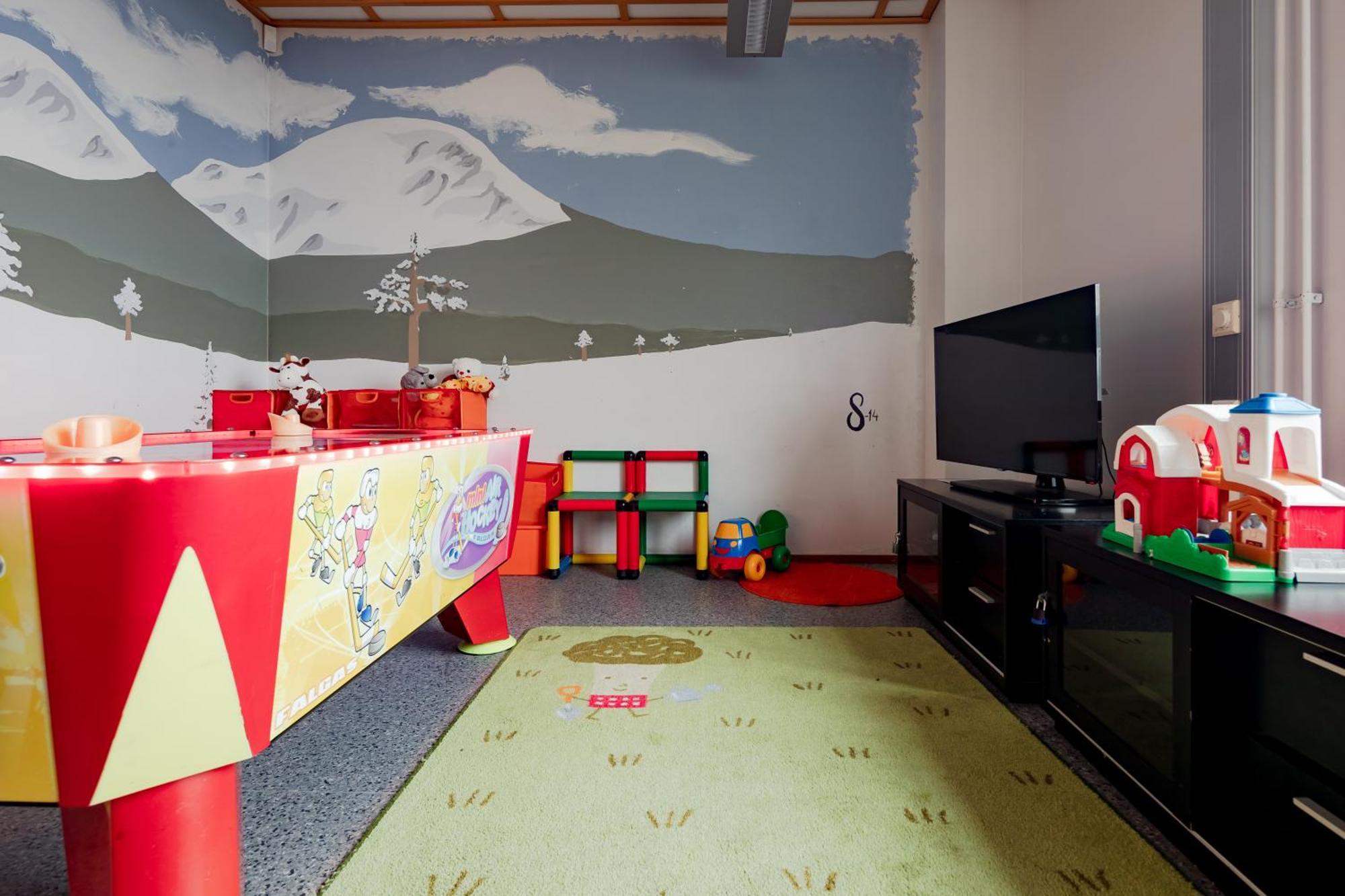 Lapland Hotels Saaga Yllasjarvi Exterior photo